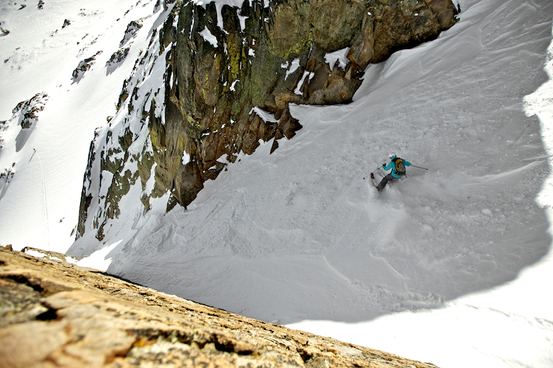 Violating the Vestibules of VailWood – 03/03/12